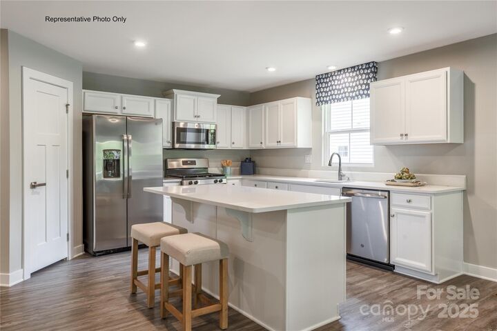 Property Photo: 577 Nesbe Street 2222 SC 29720