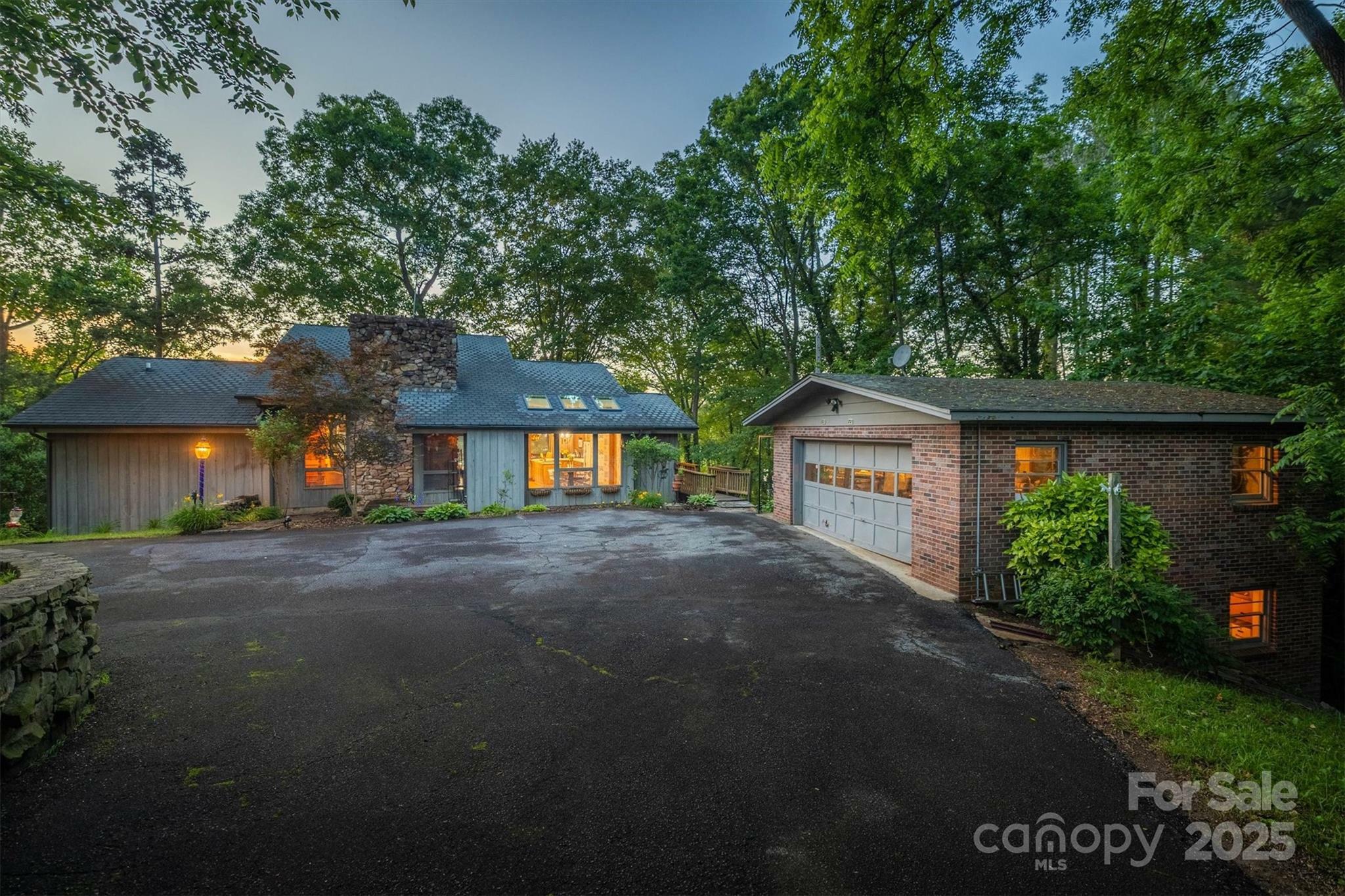 Property Photo: 4749 16th Street Drive NE NC 28601