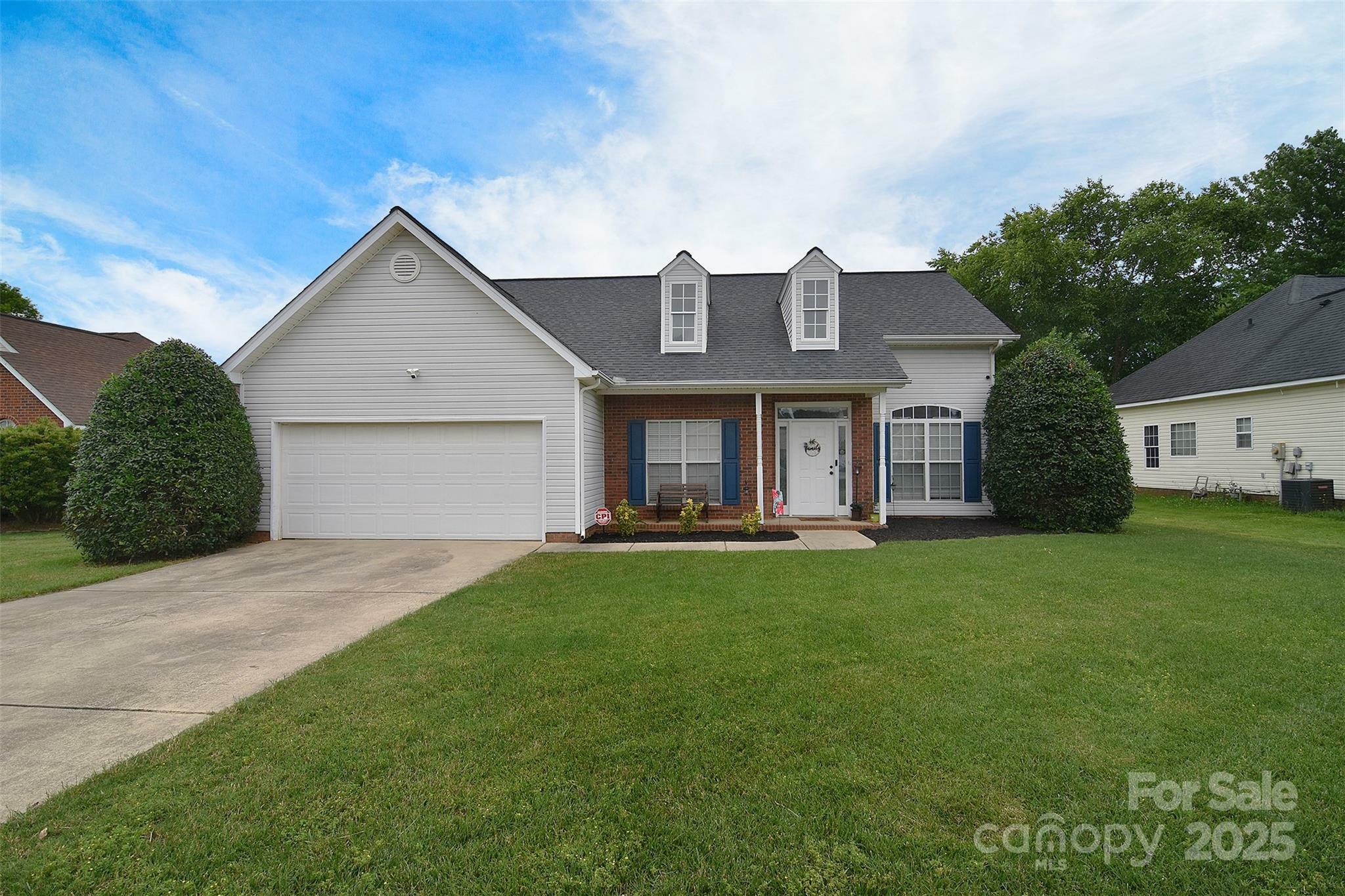 Property Photo: 2836 Rosemeade Drive NC 28110