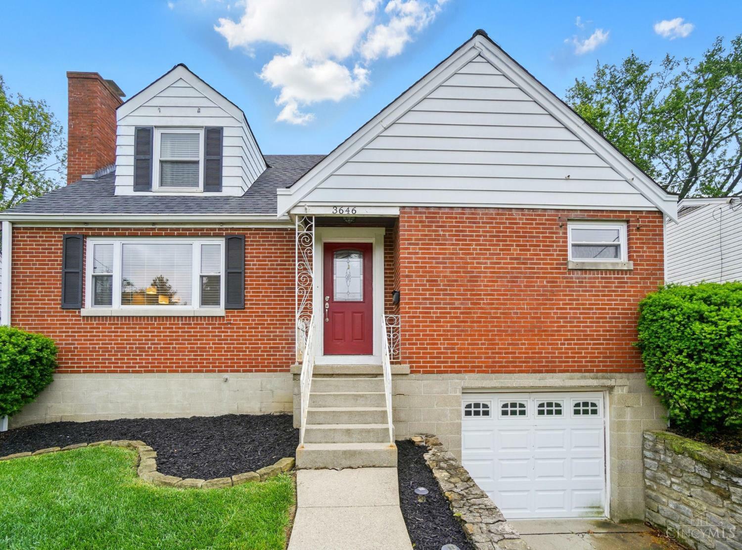 3646 Coral Gables Road  Green Twp OH 45248 photo