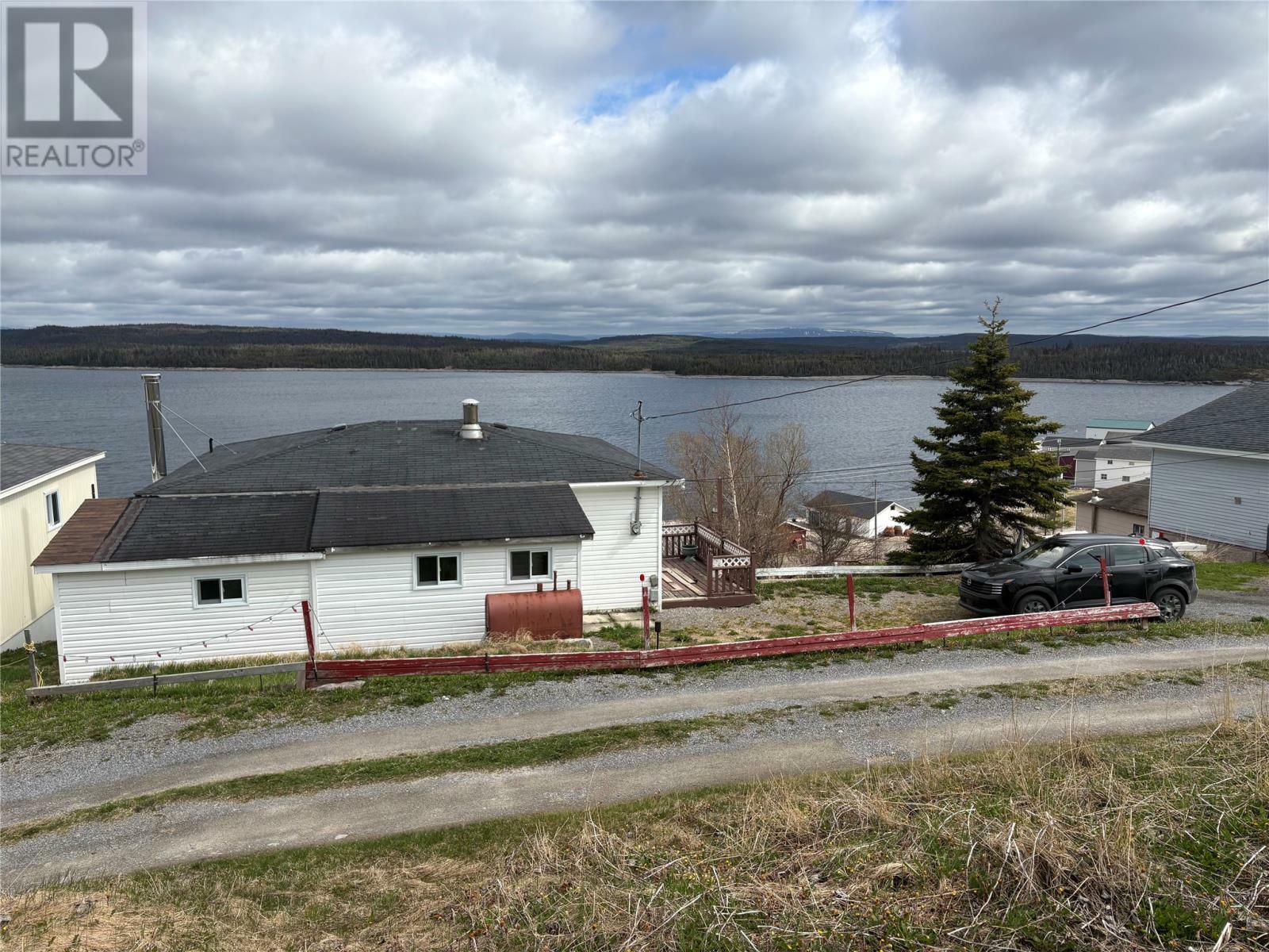 Property Photo:  1 Hillside Avenue  NL A0K 4H0 