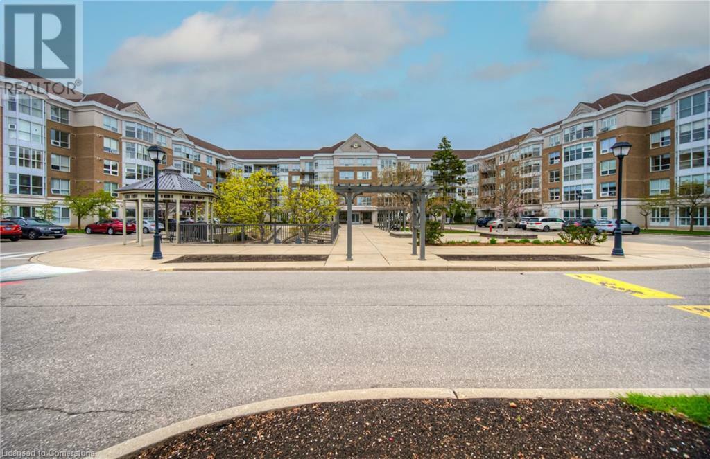 Property Photo: 139 Father David Bauer Drive 421 ON N2L 6L1