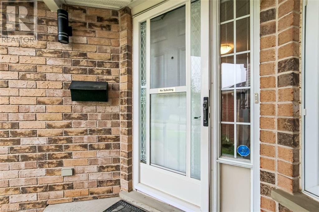 Property Photo:  146 Marl Meadow Drive  ON N2R 1L3 