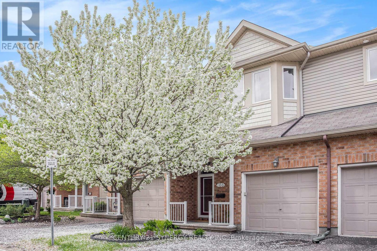 Property Photo: 166 Parkrose Private ON K4A 0N8