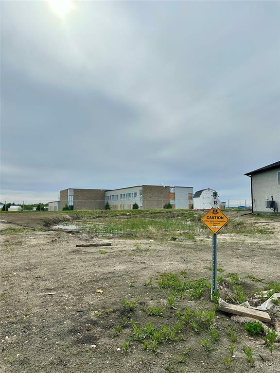 Property Photo:  18 Caribou Bay  MB R5G 2Y1 