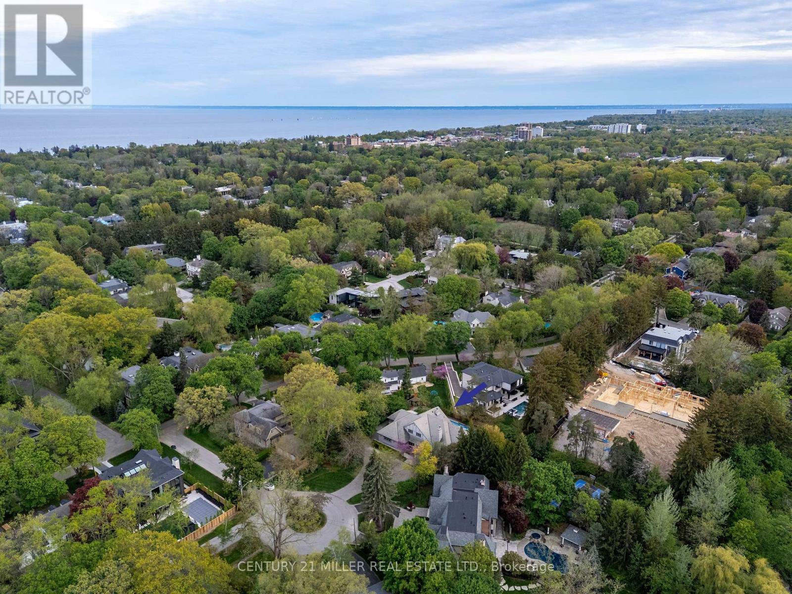 Property Photo: 370 Poplar Drive ON L6J 4E4