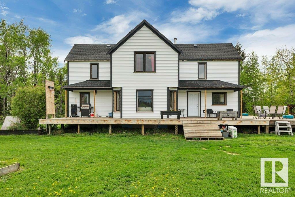 Property Photo: 2347 Twp Road 494 AB T0C 2T0