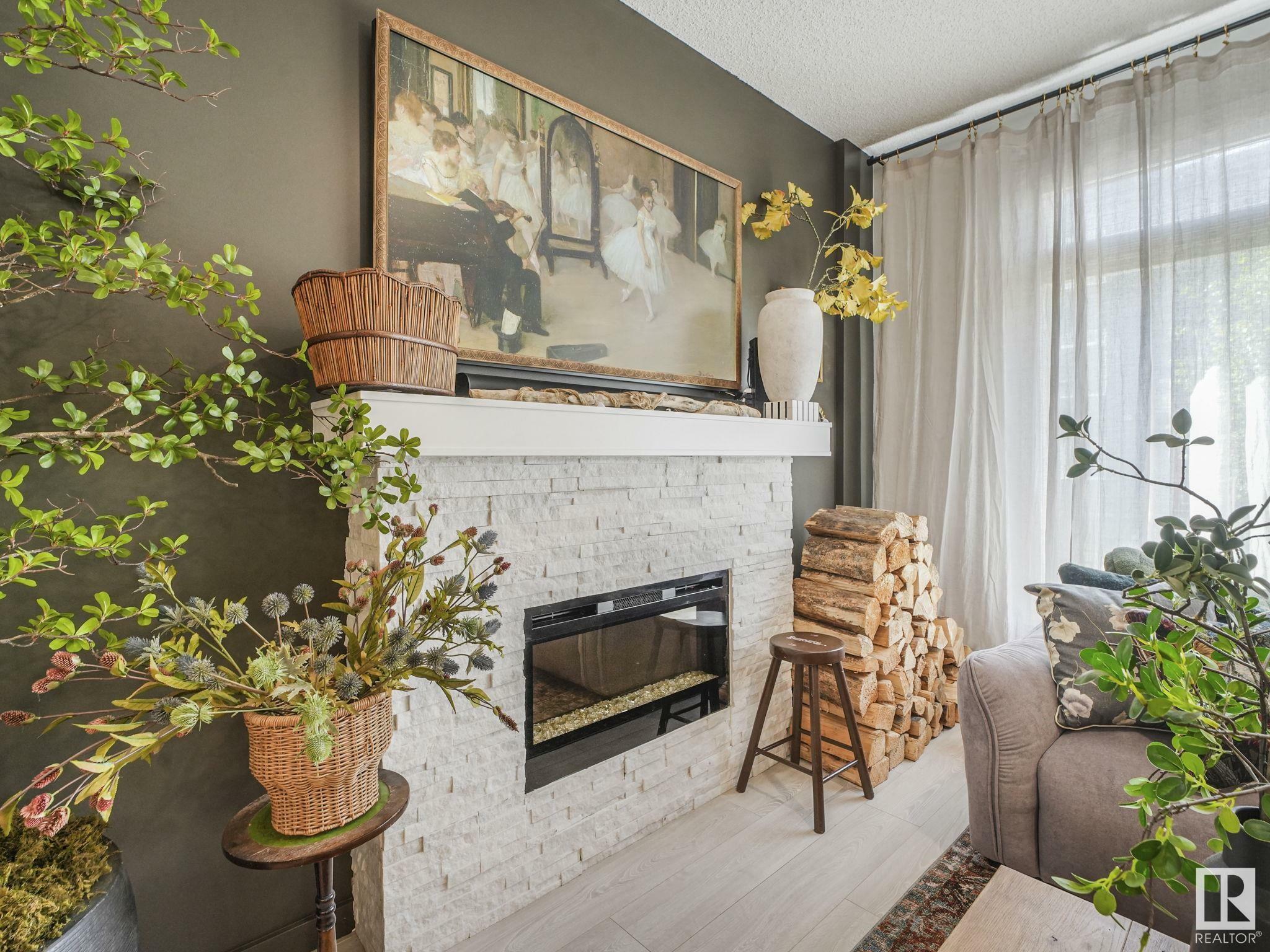 Property Photo: 804 Welsh Drive SW 47 AB T6X 1Y8