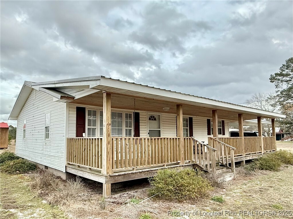 Property Photo:  5089 Tobacco Road  NC 28369 