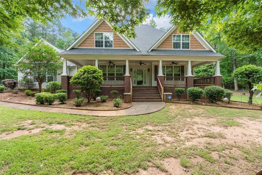 Property Photo: 413 Tuxedo Drive GA 30530
