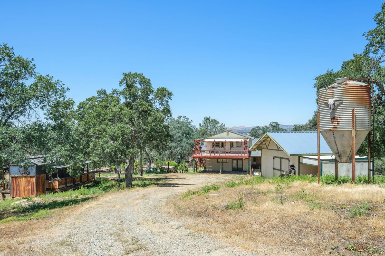 Property Photo: 37667 Eagle Drive CA 93653
