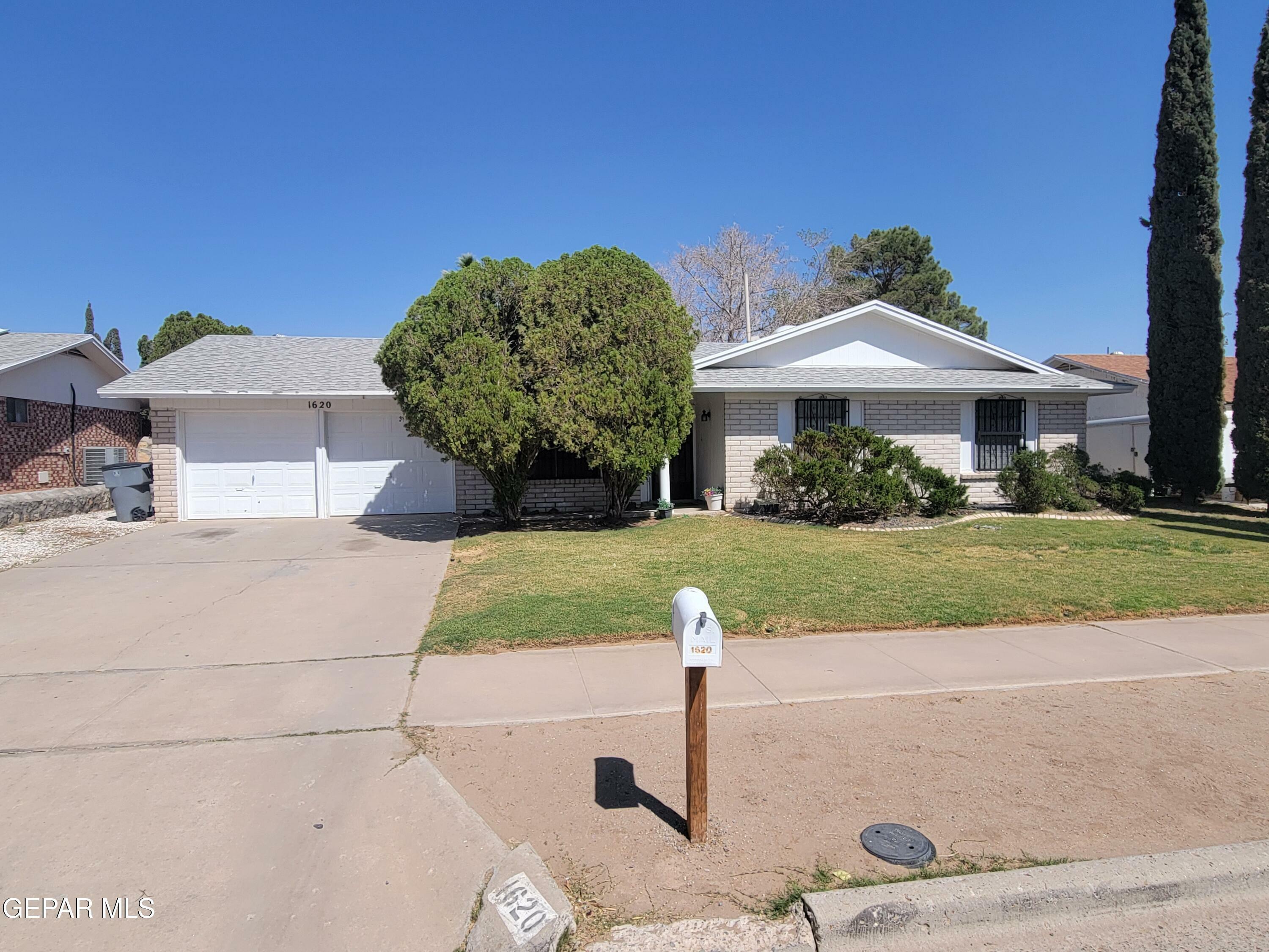 1620 Billie Marie Drive  El Paso TX 79936 photo