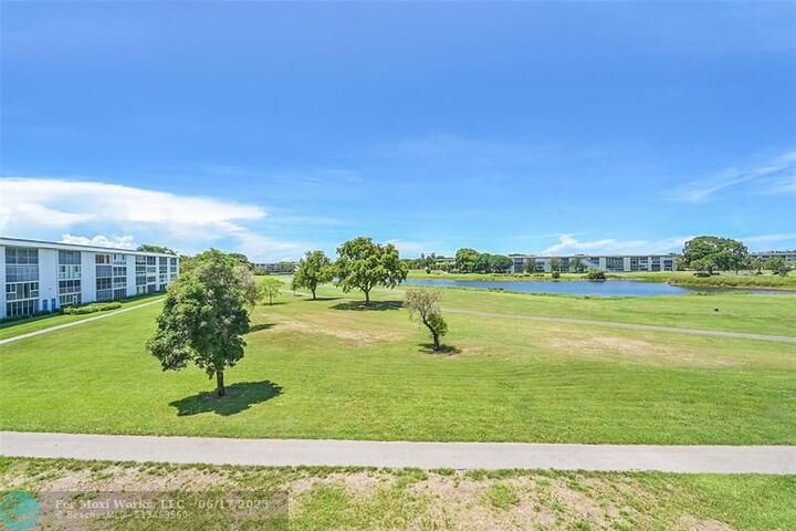 2801 Victoria Way D3  Coconut Creek FL 33066 photo