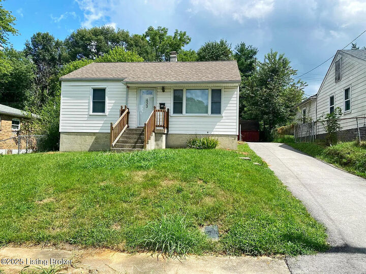 Property Photo:  533 Lee Rd  KY 42701 