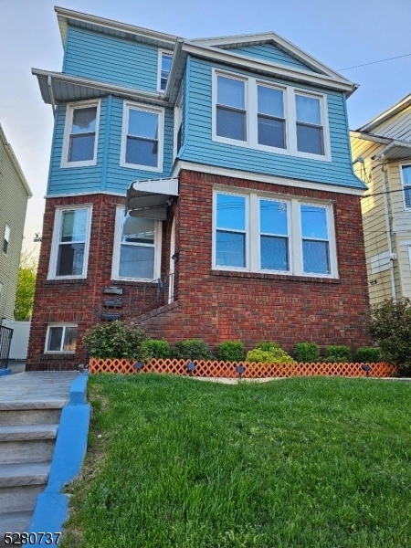 Property Photo:  271 Davis Ave  NJ 07032 