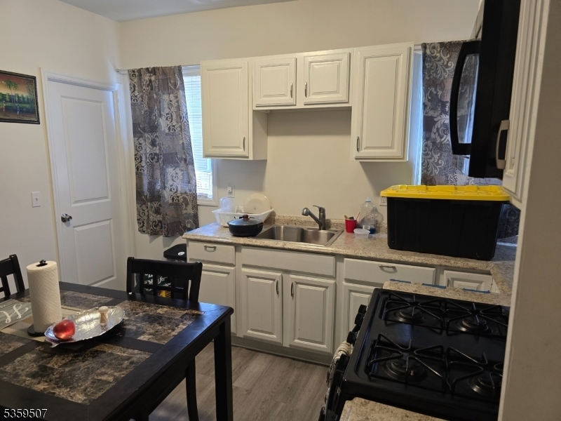 Property Photo: 678 Grove St NJ 07111