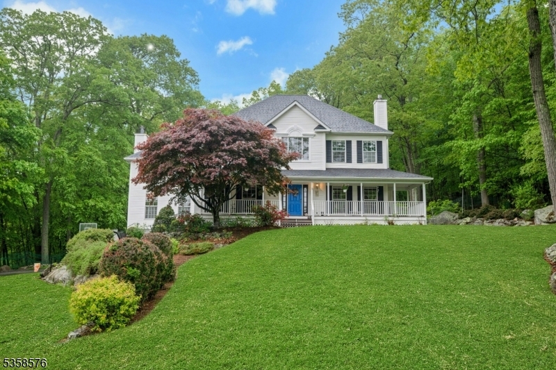 Property Photo:  3 Mount Pleasant Rd  NJ 07871 
