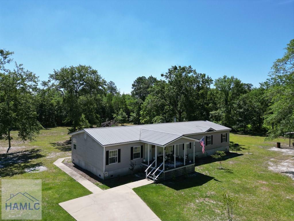 Property Photo: 100 Dusty Trail GA 31543