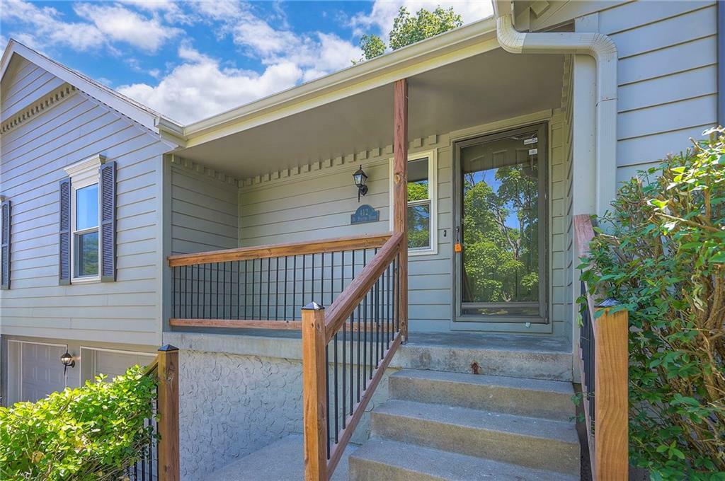 Property Photo:  412 Station Drive  MO 64086 