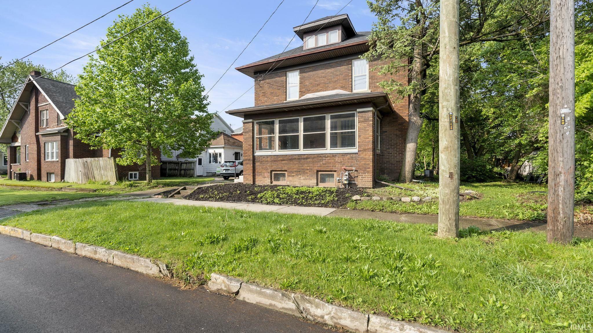 Property Photo: 524 Byron Street IN 46750-2703