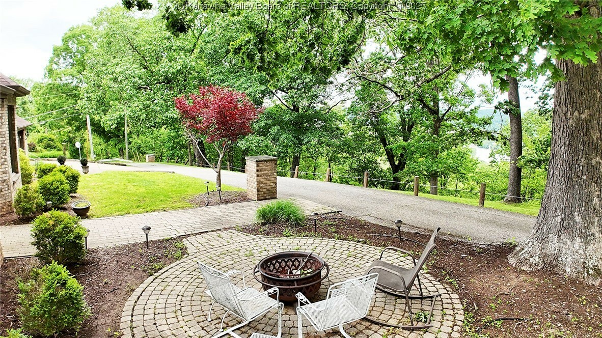 Property Photo: 920 Gordon Drive A WV 25303