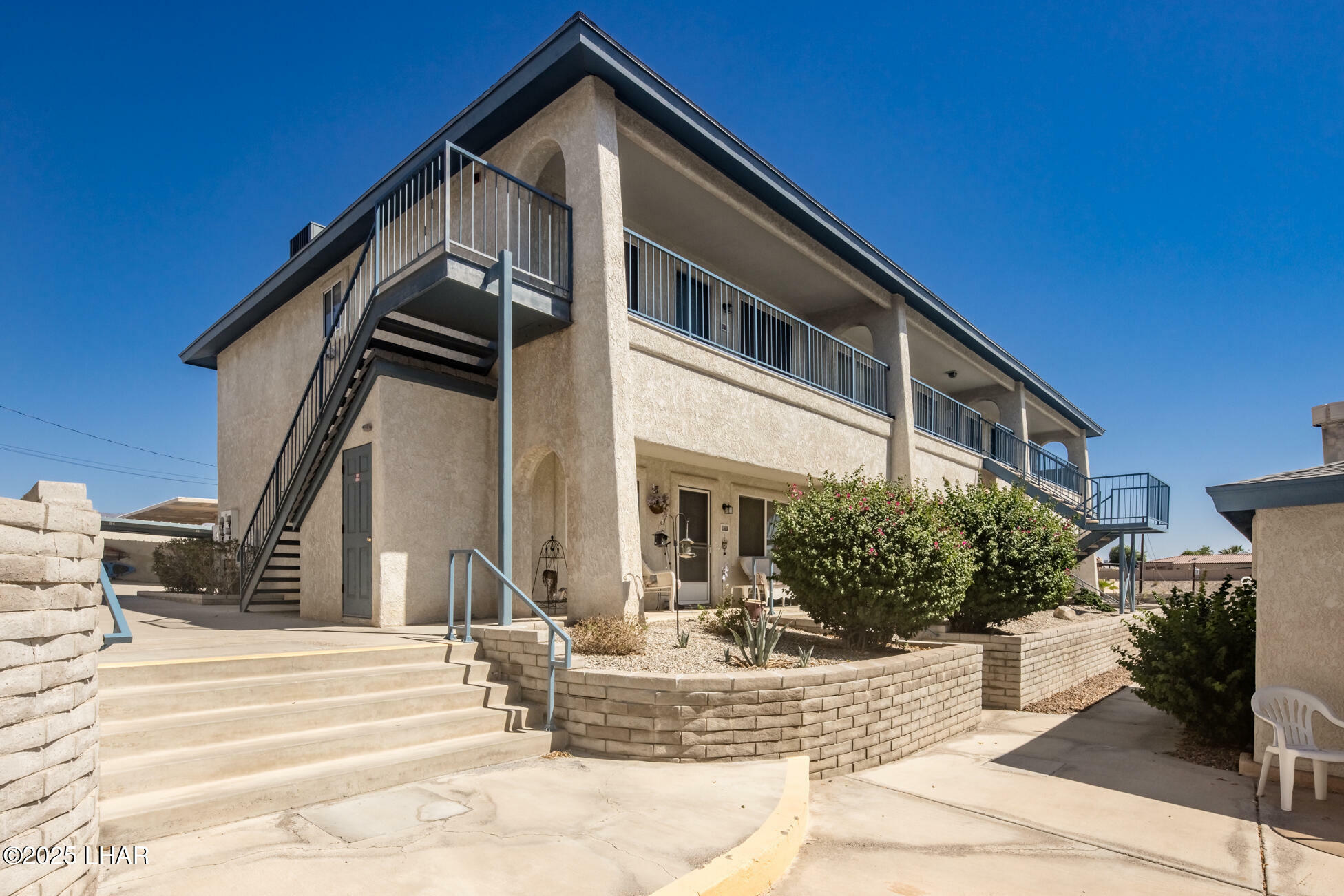 Property Photo: 1795 Bimini Ln A4 AZ 86403