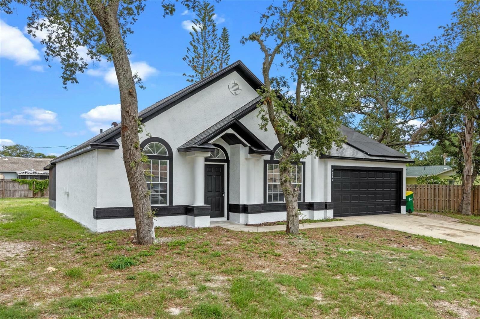 Property Photo:  6635 Miraflores Avenue  FL 32927 