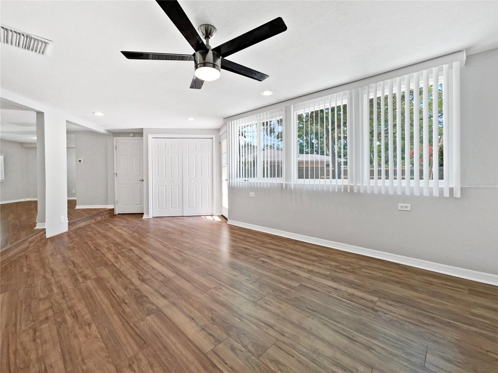 Property Photo:  5225 20th Street N  FL 33714 