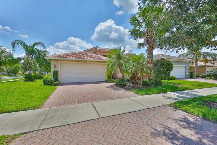 Property Photo:  16227 Cape Coral Drive  FL 33598 