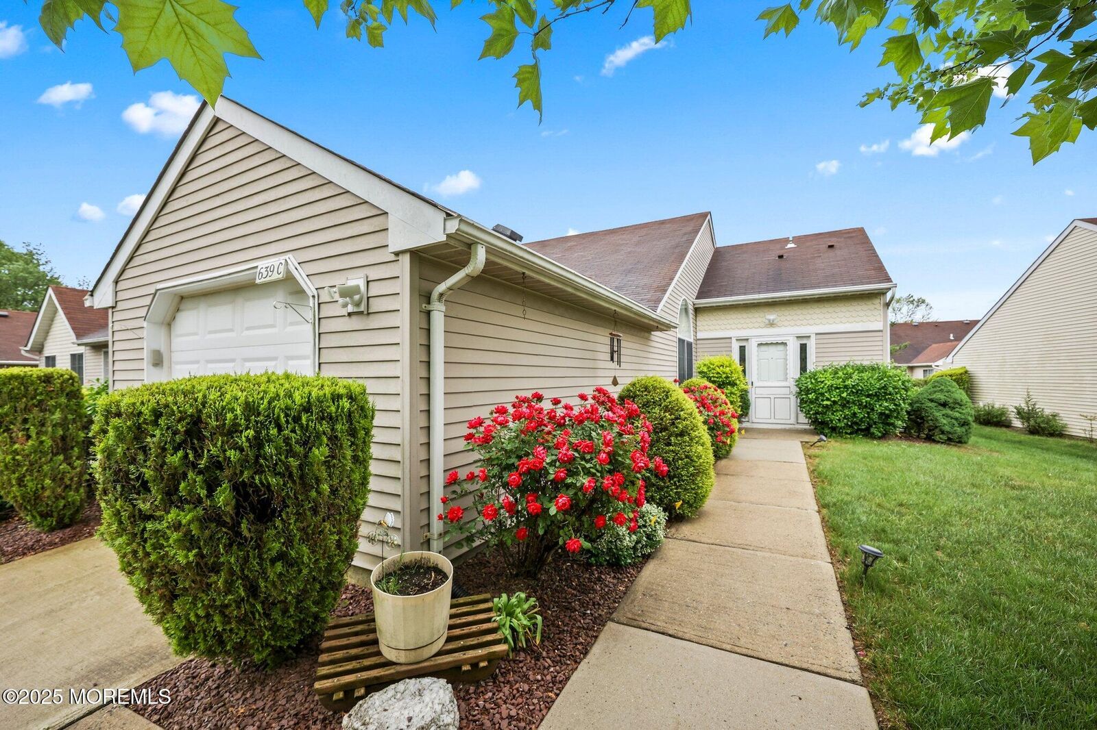 Property Photo:  639 Madison Drive  NJ 08831 