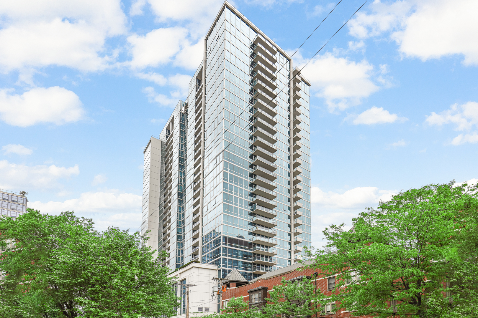 Property Photo: 1629 S Prairie Avenue 1503 IL 60616