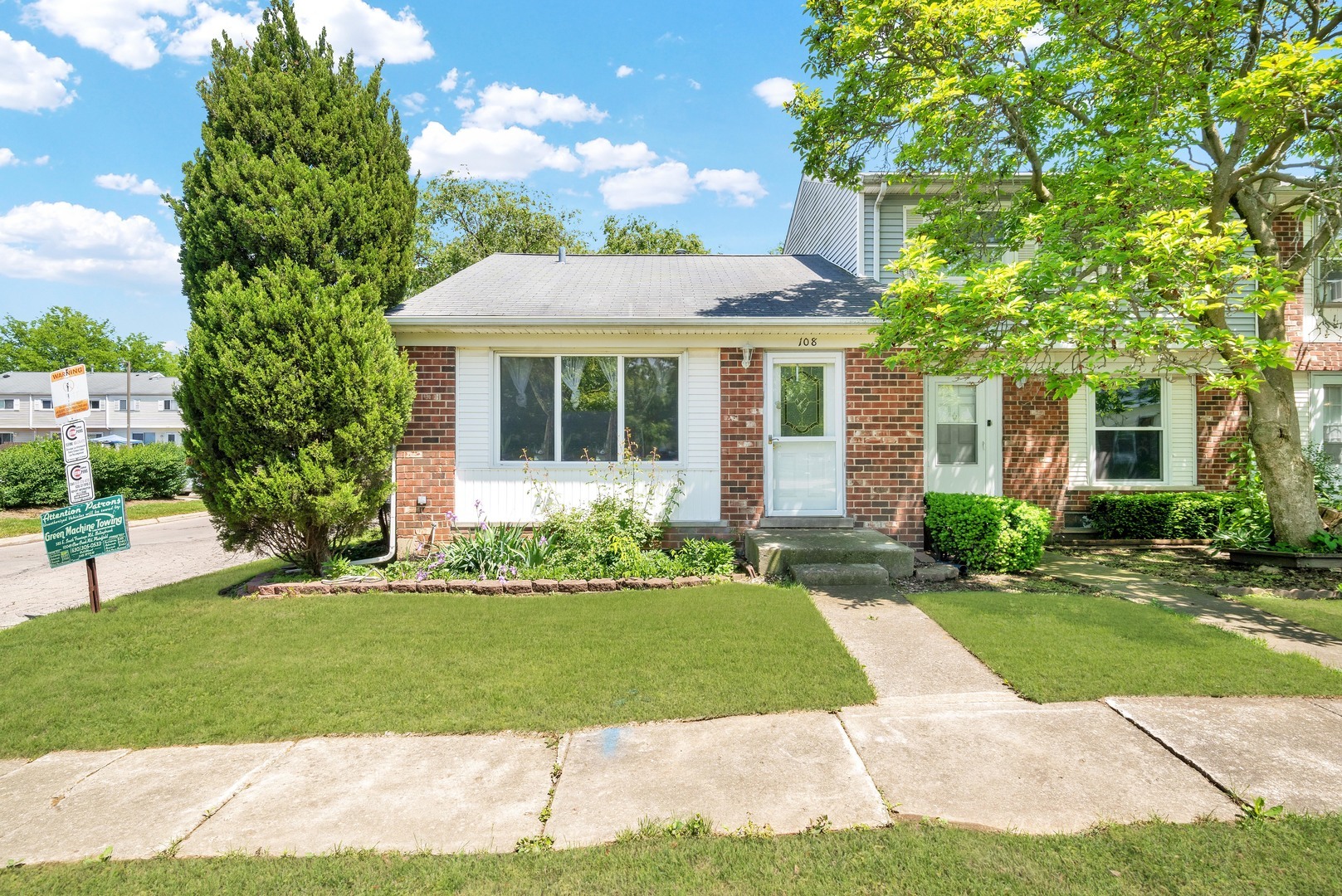Property Photo: 108 Greentree Court IL 60440