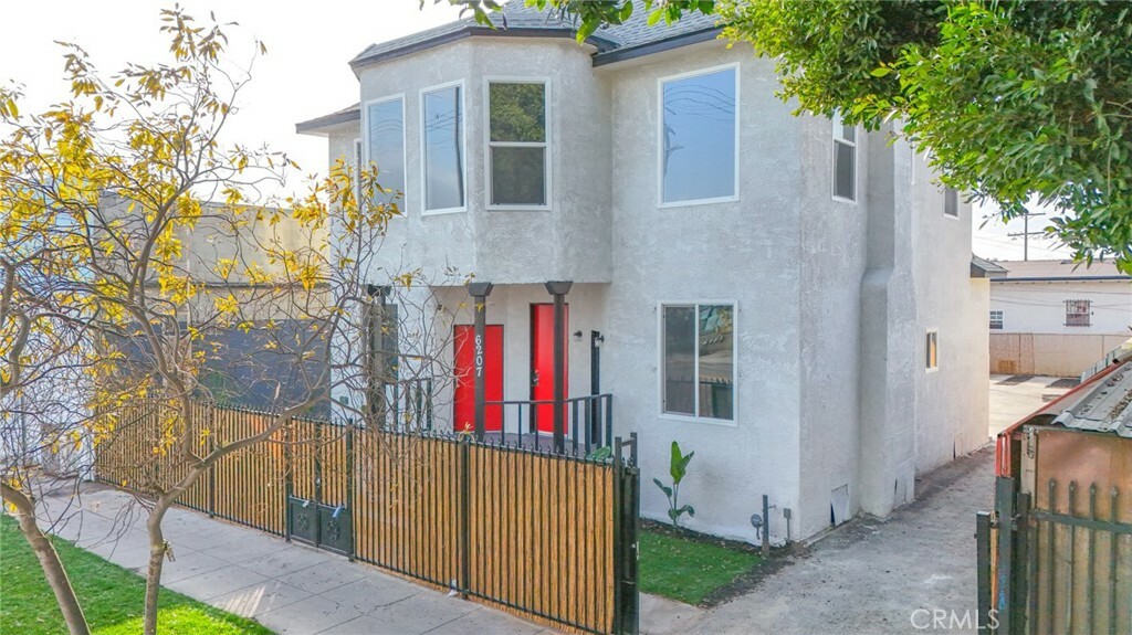 Property Photo: 6207 S Figueroa Street CA 90003