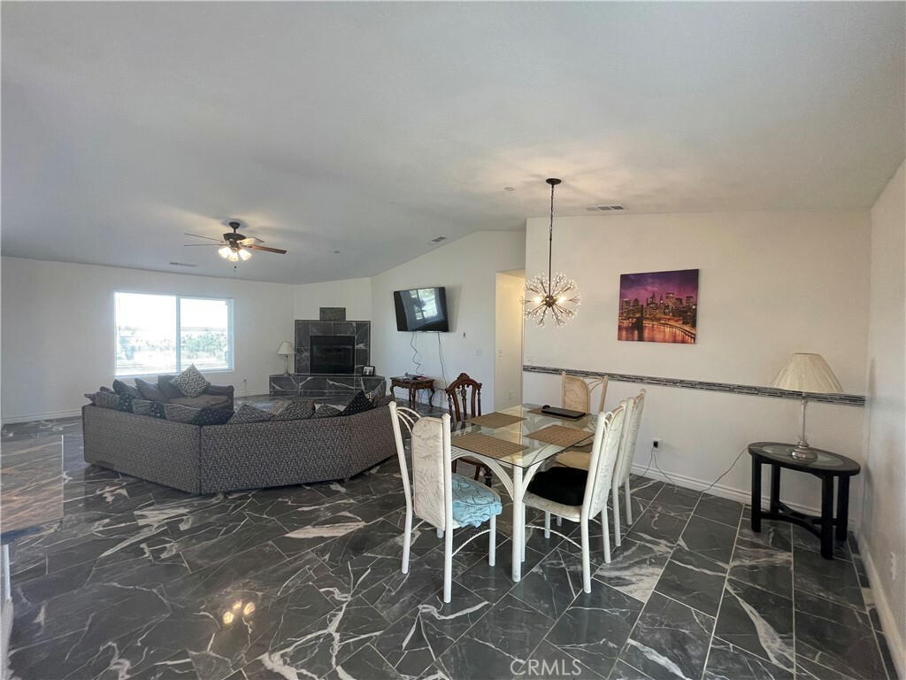 Property Photo: 465 Solano Rd CA 92372