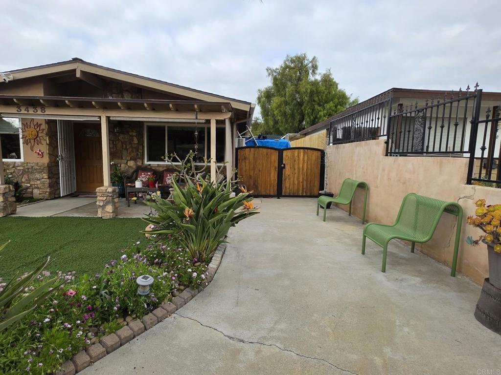 Property Photo: 3438 De Leone Road CA 92069