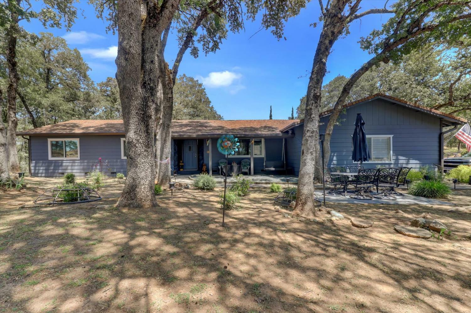 Property Photo: 17730 Minnow Way CA 95946