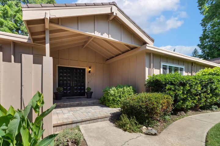 Property Photo: 815 Commons Drive CA 95825
