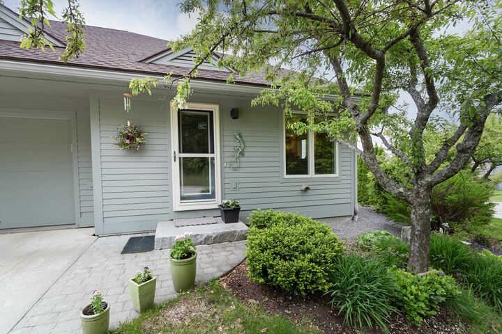 Property Photo:  24 North Peak Village  NH 03255 