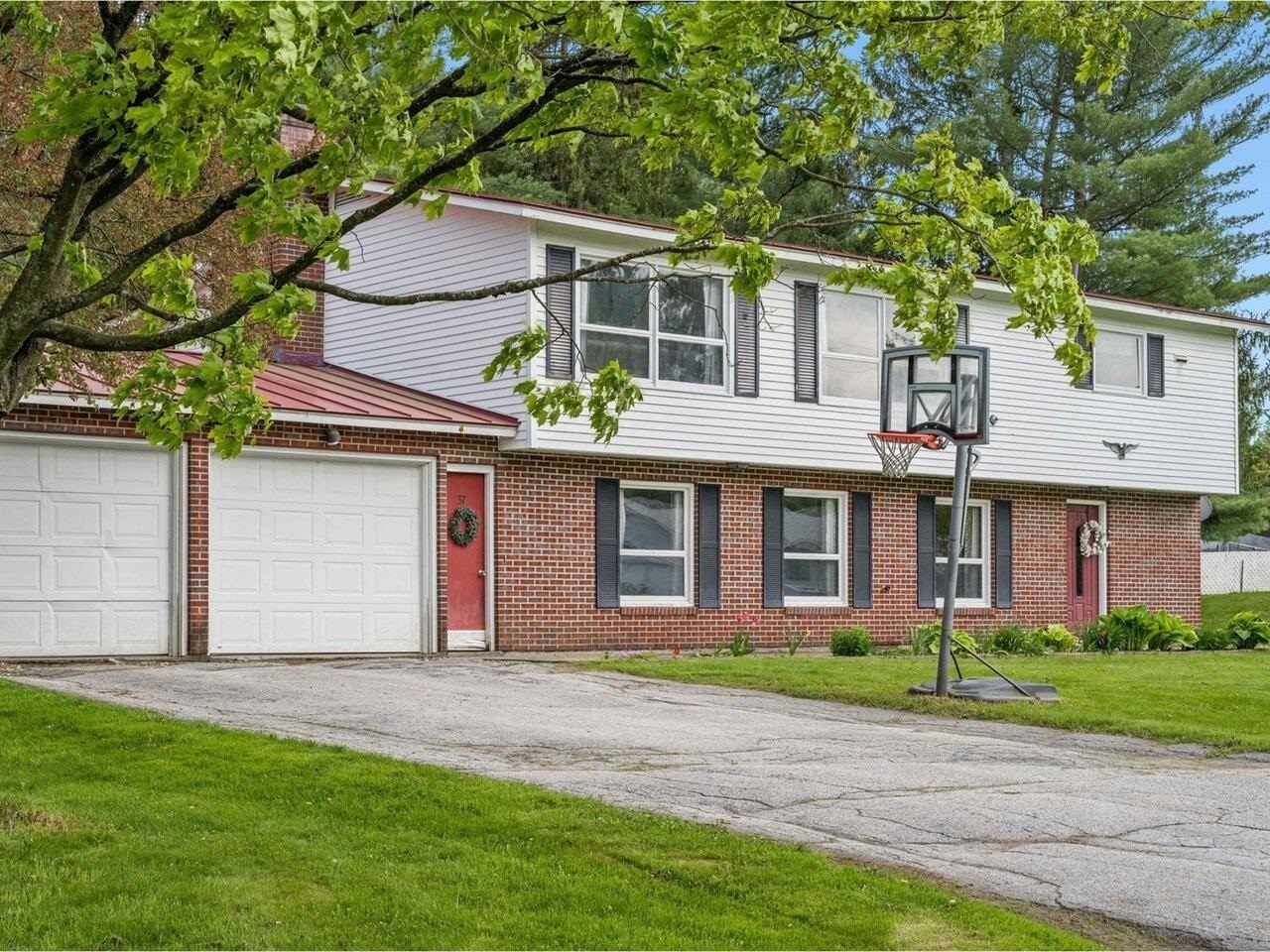 Property Photo: 37 Dickinson Drive VT 05664