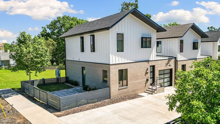 Property Photo:  614 NW Bike Court  AR 72712 