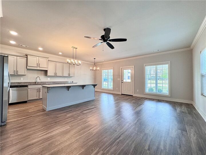 Property Photo:  833 NE Heights Lane  AR 72712 