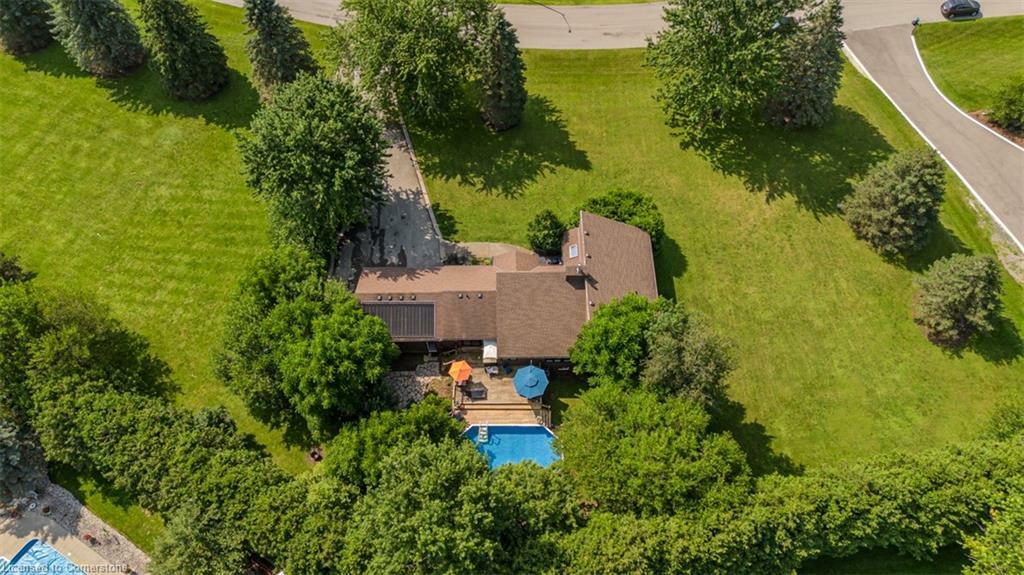 Property Photo: 11 Weneil Drive ON L0R 1K0