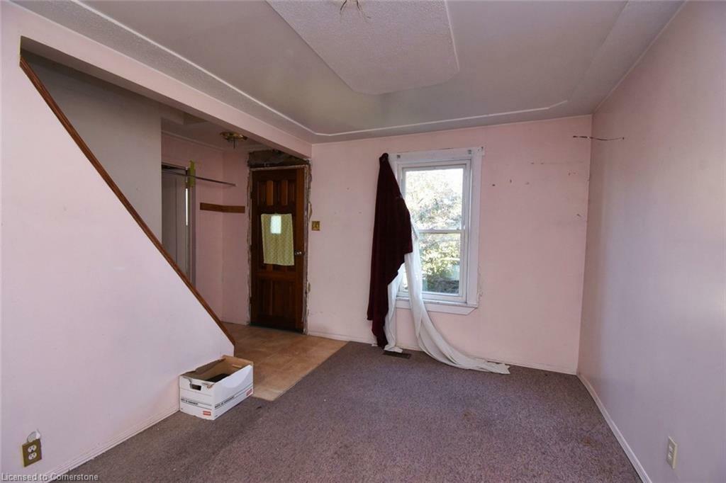 Property Photo:  336 Tragina Avenue N  ON L8H 5E3 
