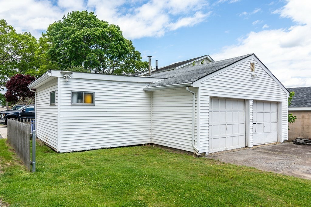 Property Photo: 1130 Hancock St MA 02721