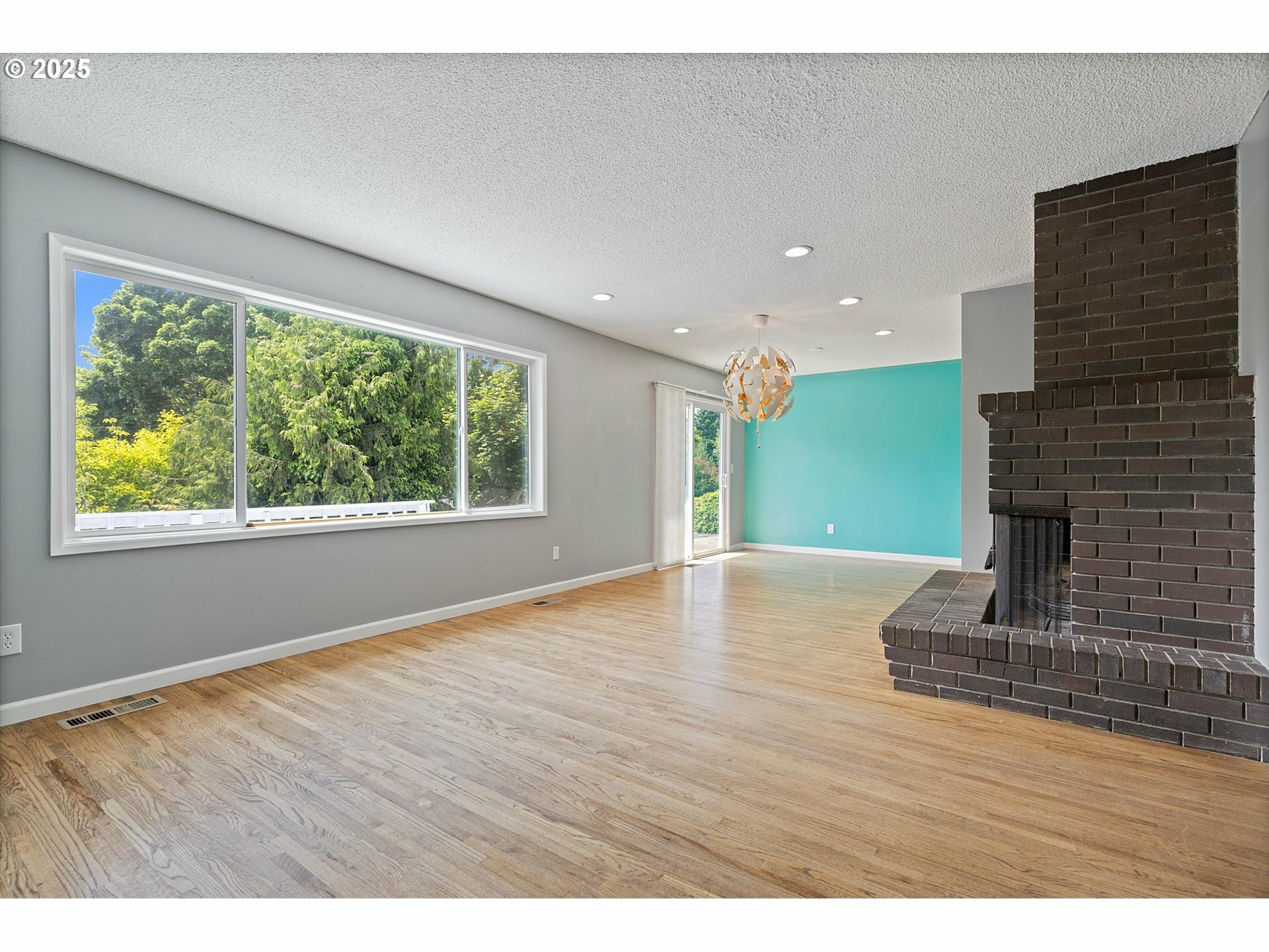 Property Photo: 721 NW 76th St WA 98665