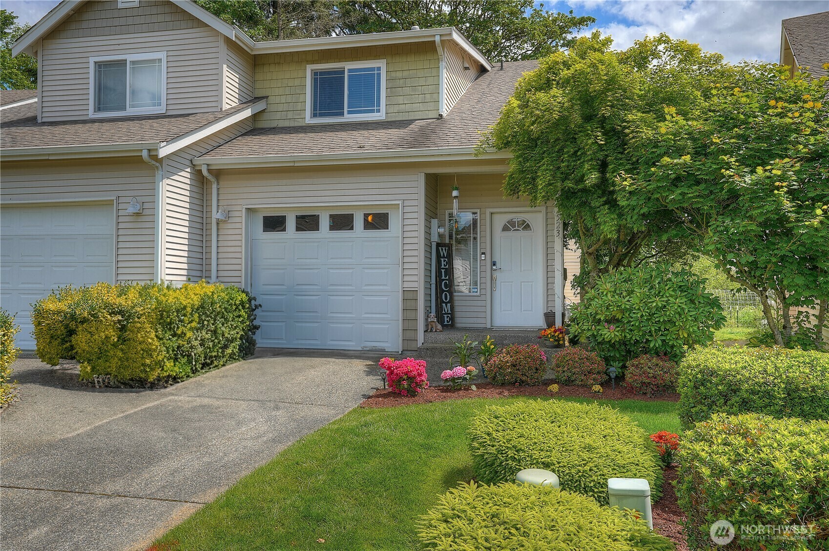 Property Photo: 12523 63rd Avenue E WA 98373