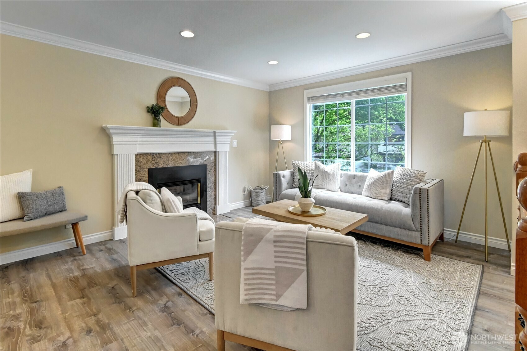 Property Photo: 26309 187th Court SE WA 98042