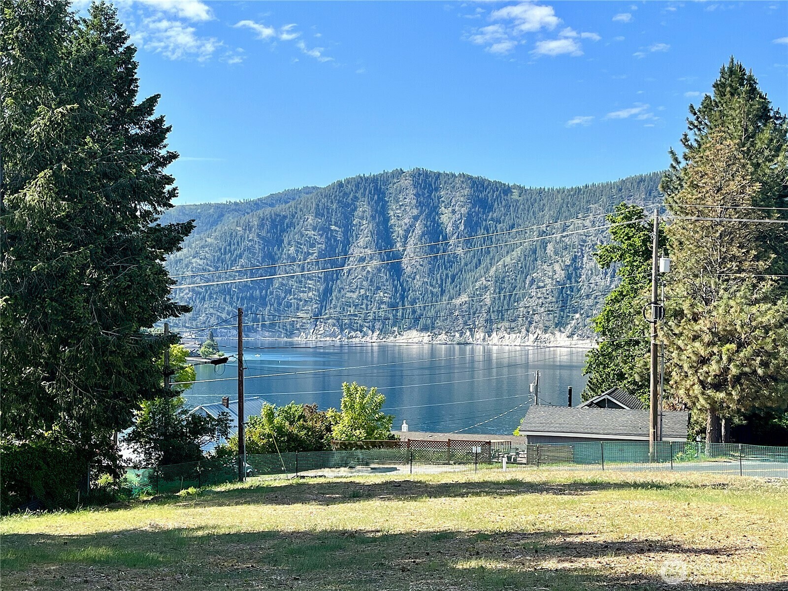 Property Photo: 5 Indigo Lane WA 98831