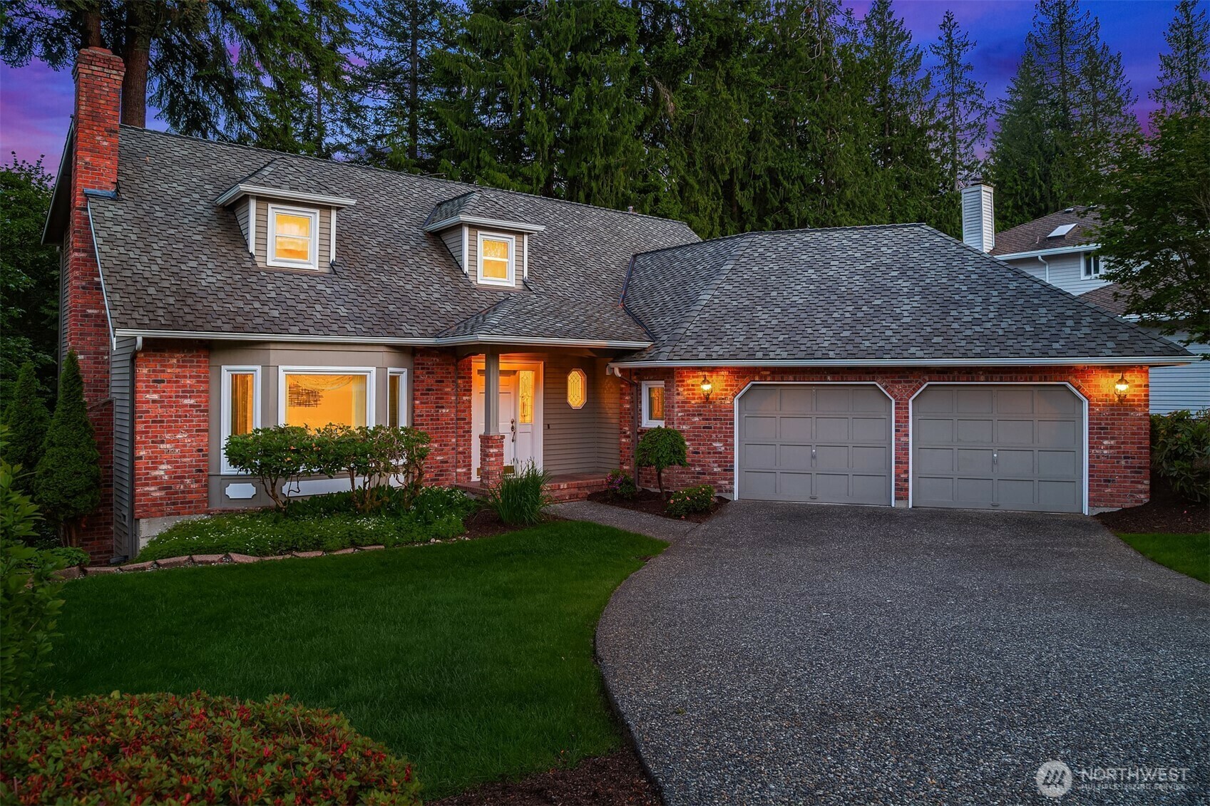 Property Photo:  21629 NE 20th Way  WA 98074 