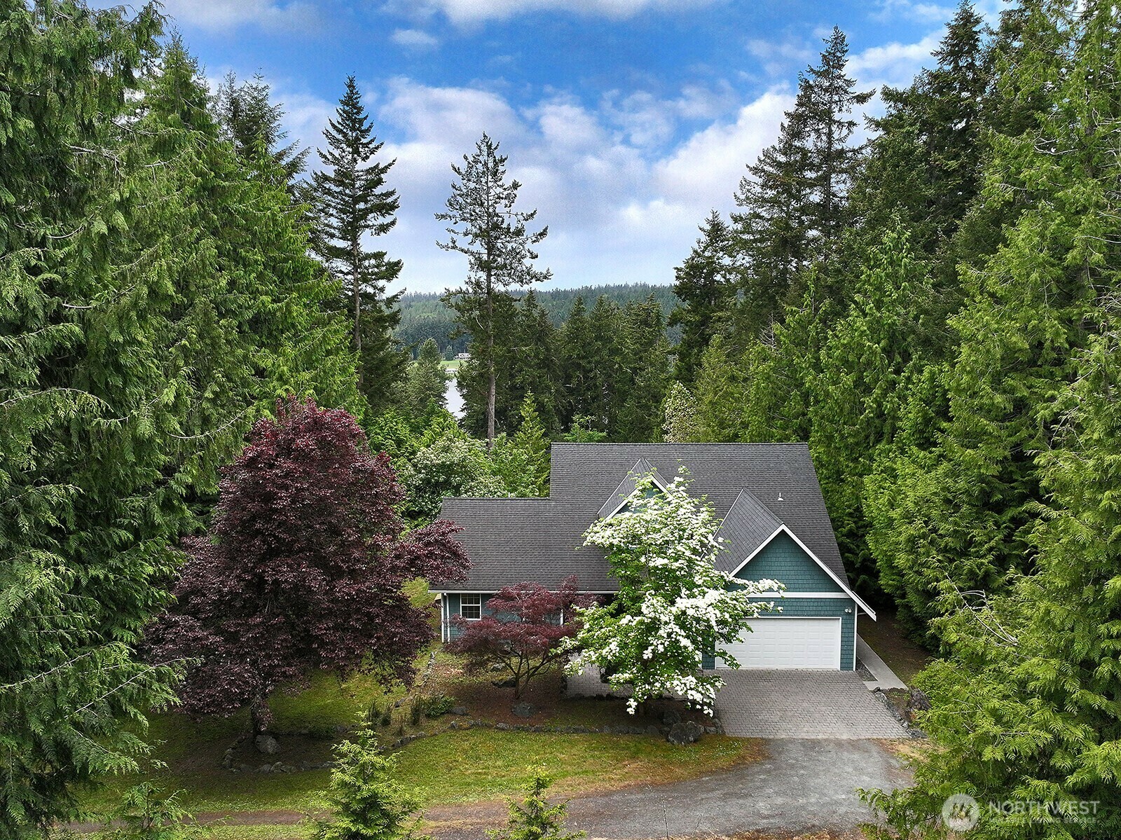 5257  April Drive  Langley WA 98260 photo